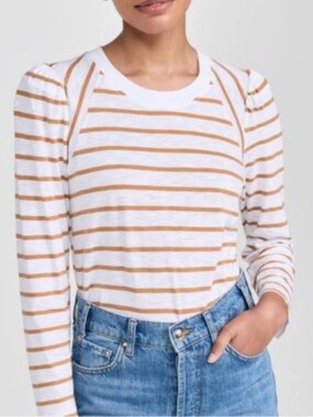 VERONICA BEARD JEANS white and camel striped top